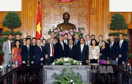 Nguyen Xuan Phuc reçoit des entrepreneurs américains - ảnh 1